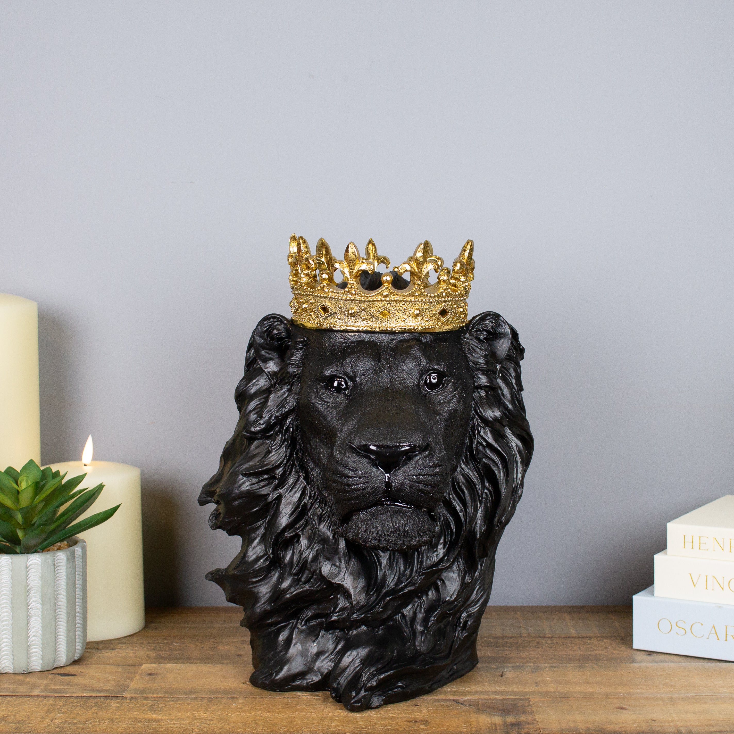 Lion Head Crown Sculpture